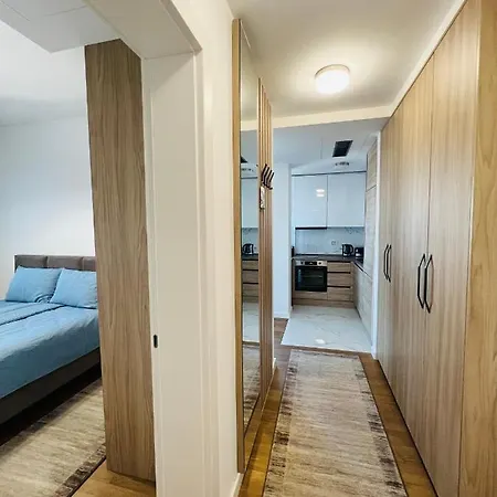 Misha Apartment