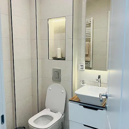 Misha Apartment *